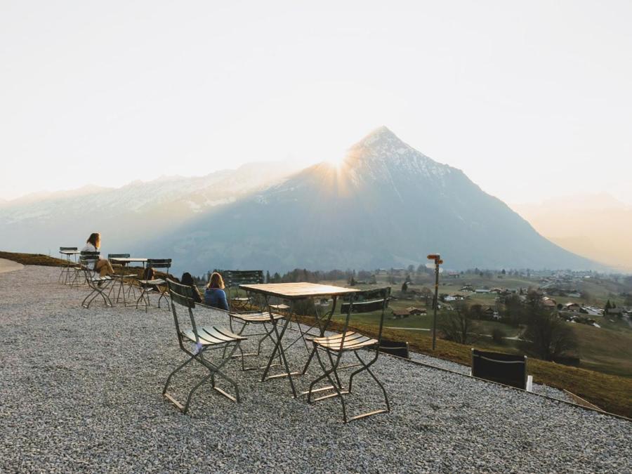 Hotel Z Aeschiried Aeschi Bei Spiez Exterior foto