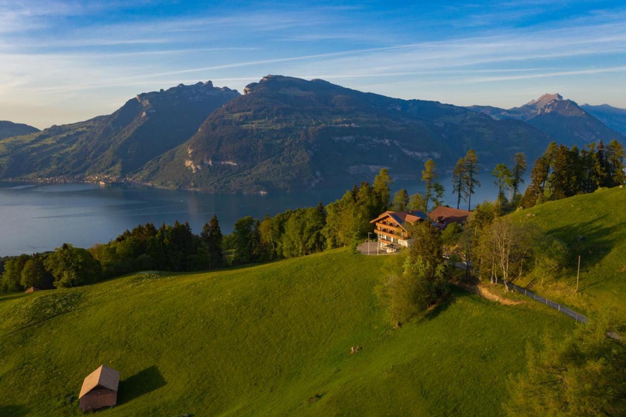 Hotel Z Aeschiried Aeschi Bei Spiez Exterior foto
